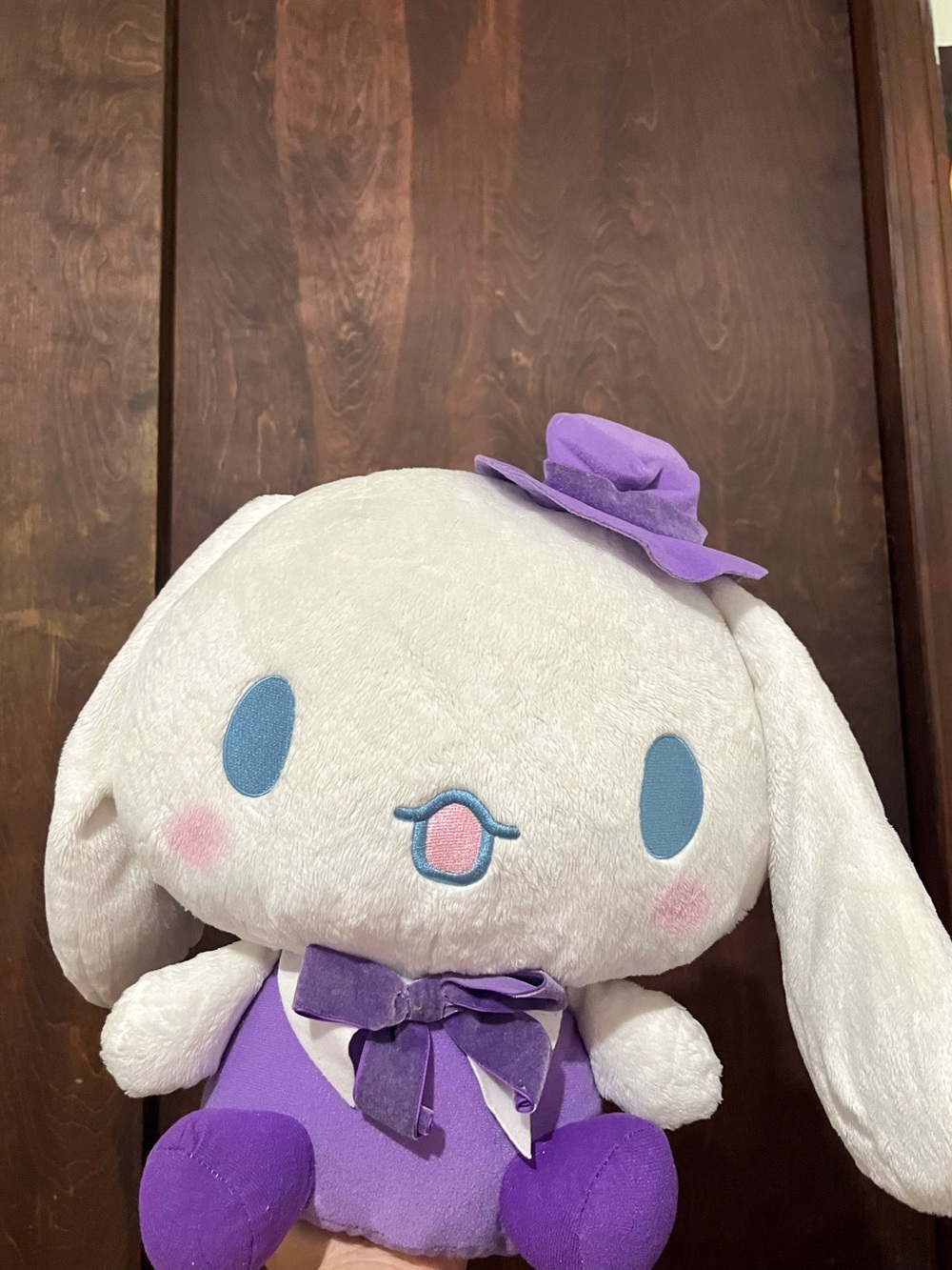 2019 Sega Sanrio Cinnamoroll Giga Jumbo Purple Hat Plush 20”